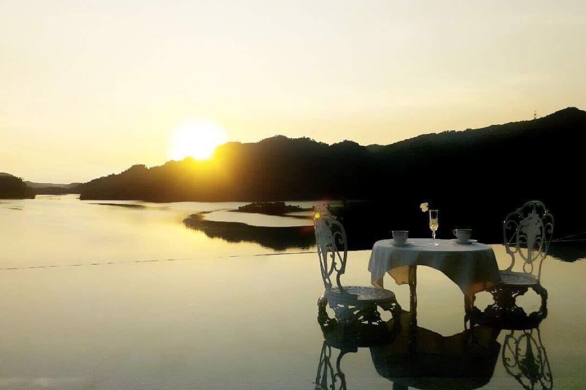 勻淨湖畔景觀餐廳