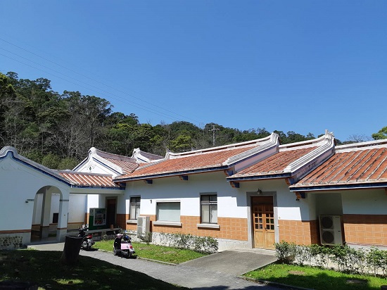 客家大院閩式三合院建築。