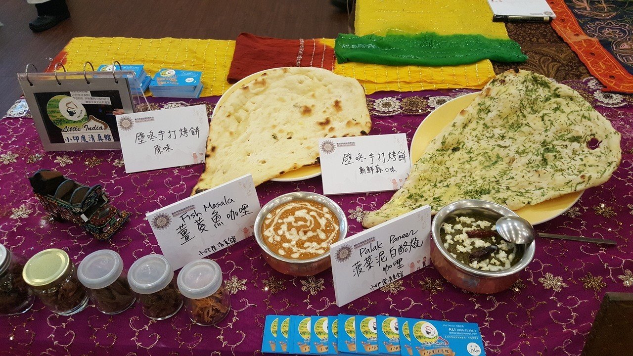 桃竹竹苗4縣市首長見證穆斯林友善旅遊環境聯盟簽署儀式，會場展示各種適合穆斯林遊客享用的美食。