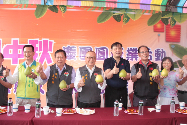 縣長推薦西湖文旦品質不輸麻豆文旦