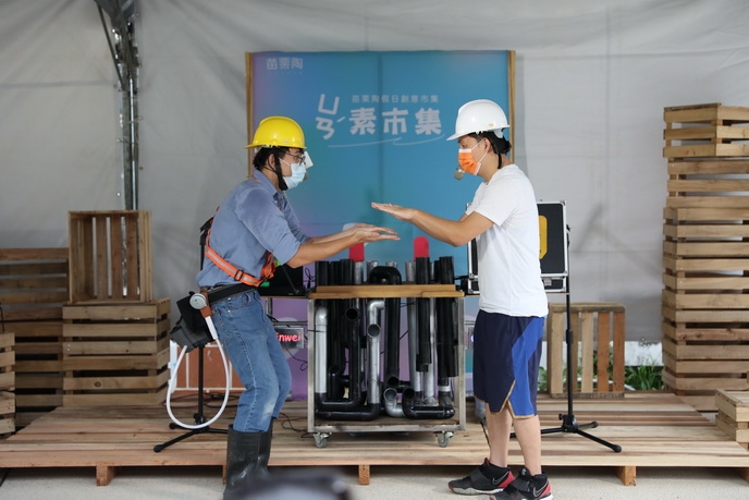 邀請子瑍哥哥、水分子樂團、西西、氣球天使、啾咪殺手、劉小凱等表演團隊