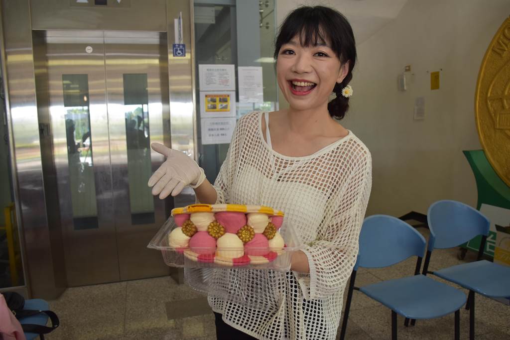 馬卡龍職人菜子以水果啤酒製成馬卡龍